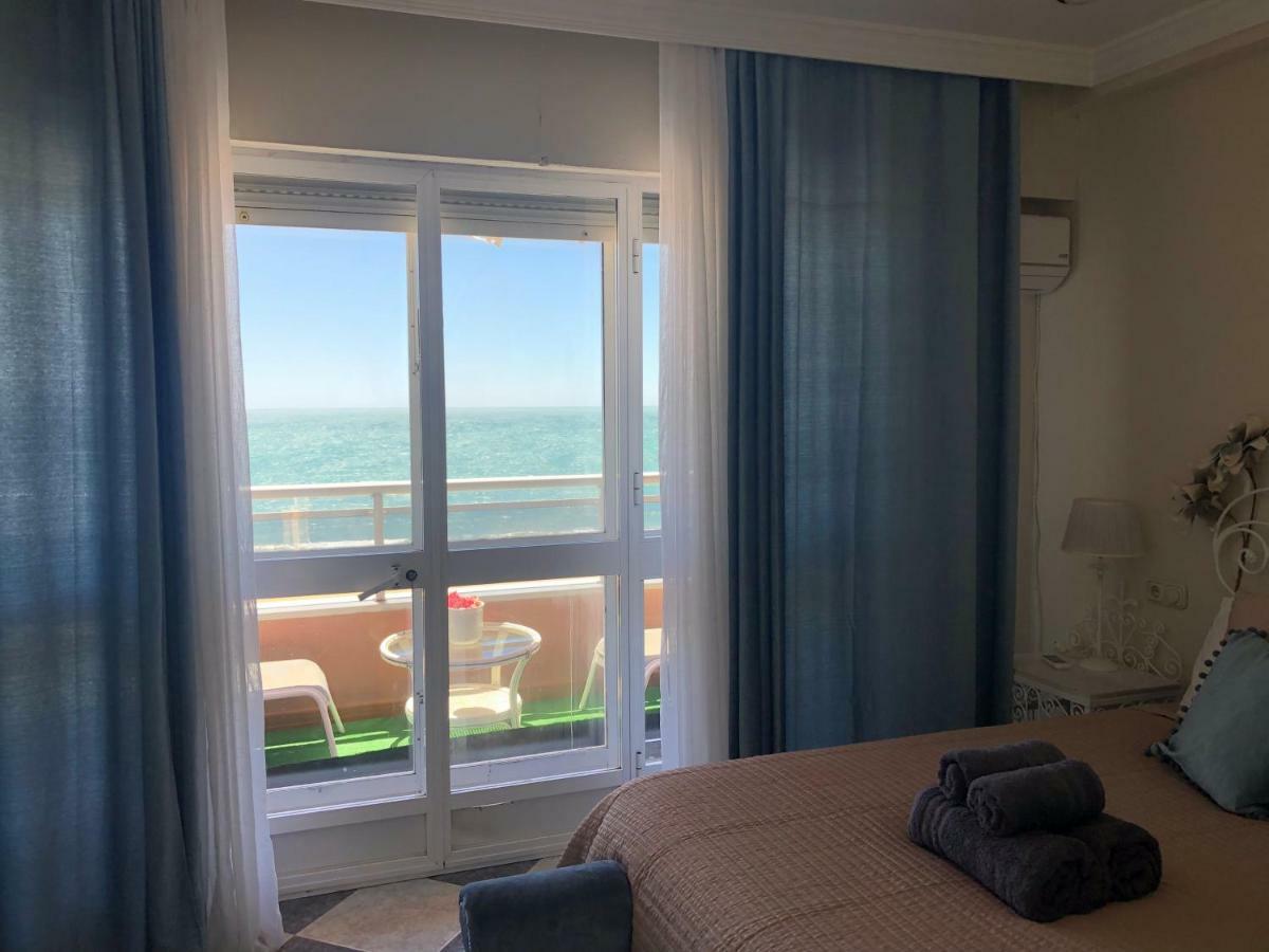 Luxury Oceanfront Triplex In Cadiz Apartment Екстериор снимка